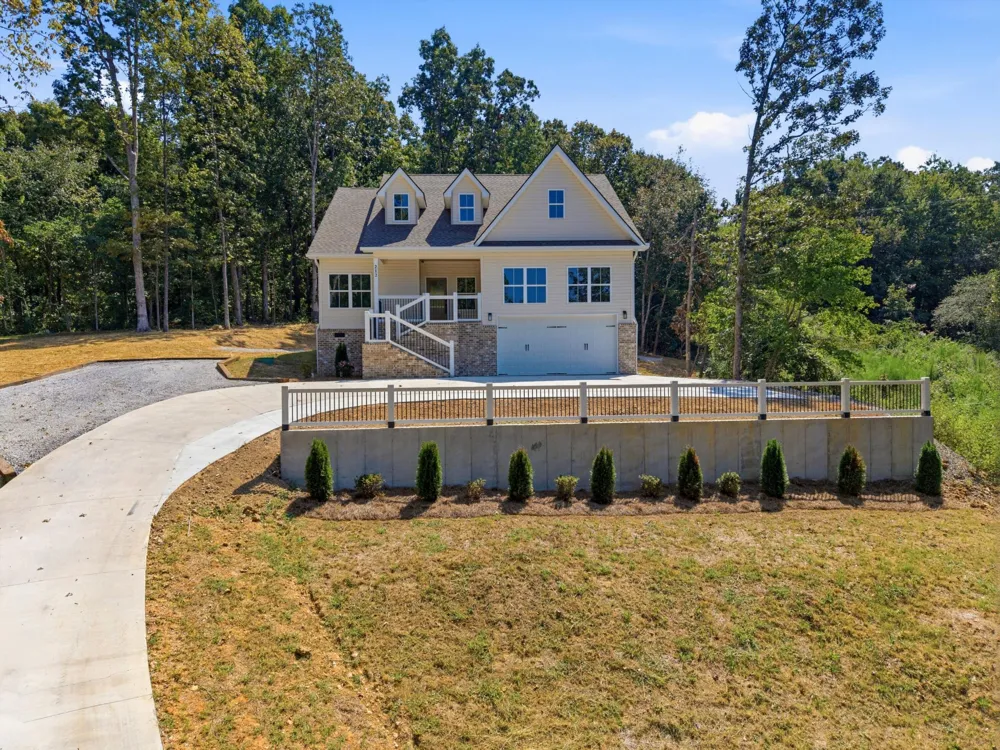 212 Hollow Road NE Cleveland, TN 37323