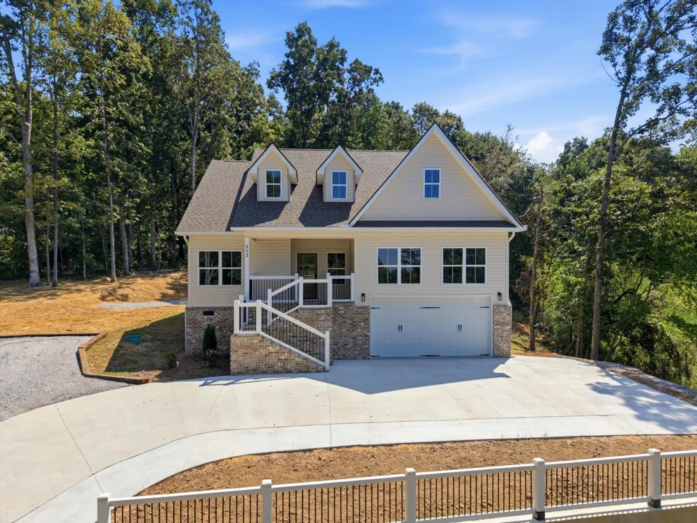 212 Hollow Road NE Cleveland, TN 37323