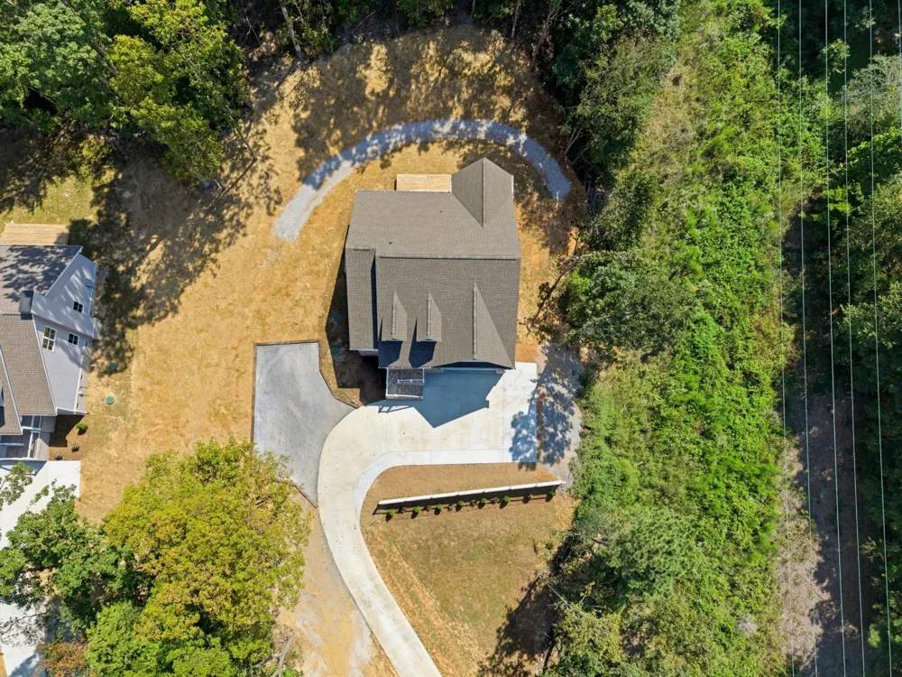 212 Hollow Road NE Cleveland, TN 37323