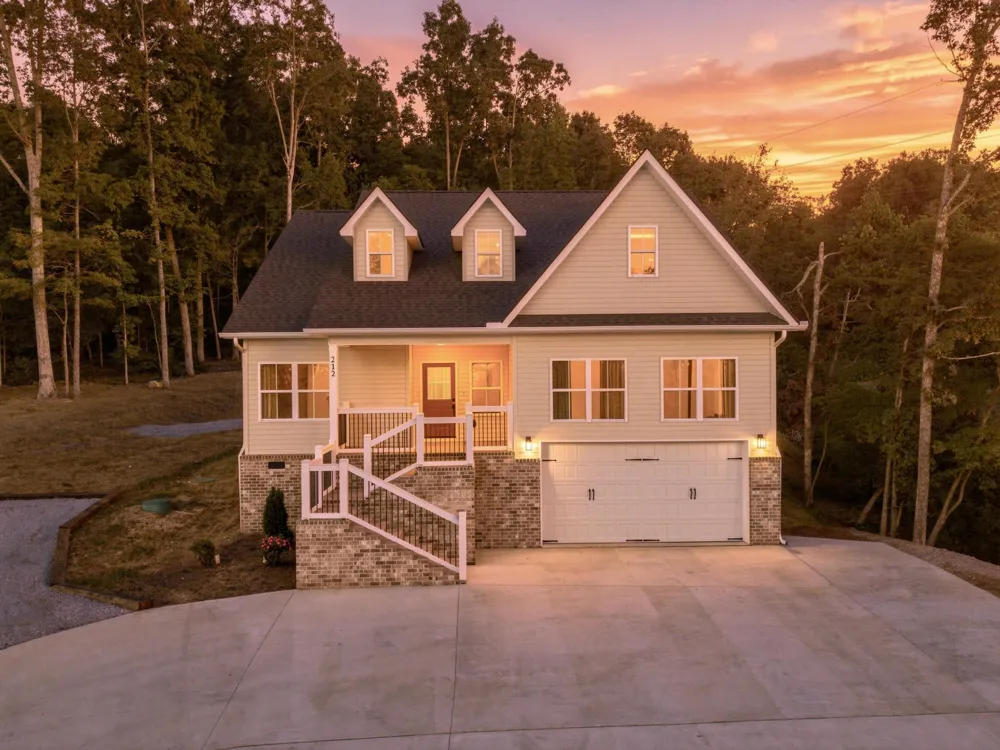 212 Hollow Road NE Cleveland, TN 37323