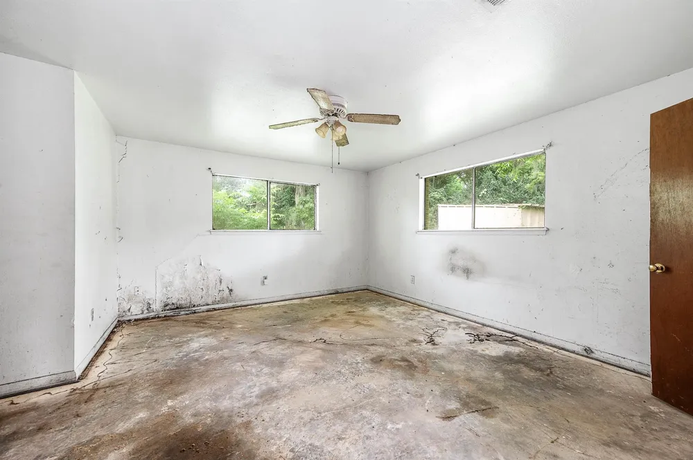 2719 Fm 524 Sweeny, TX 77480