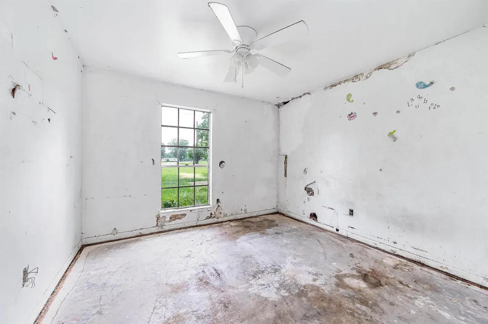 2719 Fm 524 Sweeny, TX 77480