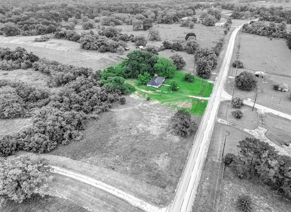 2719 Fm 524 Sweeny, TX 77480