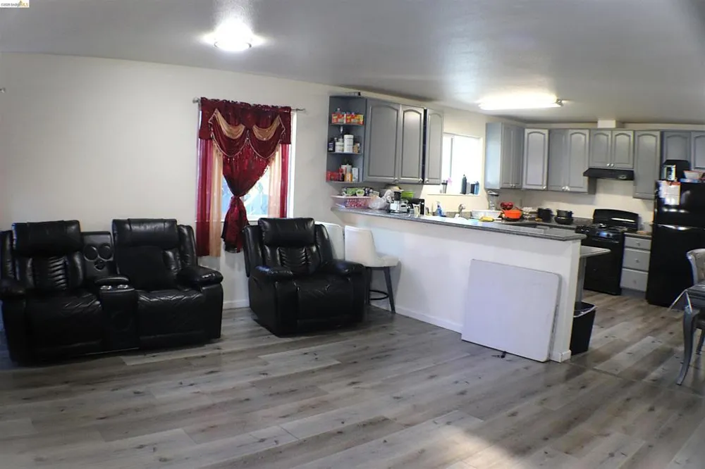 1317 Garvin Ave Richmond, CA 94801