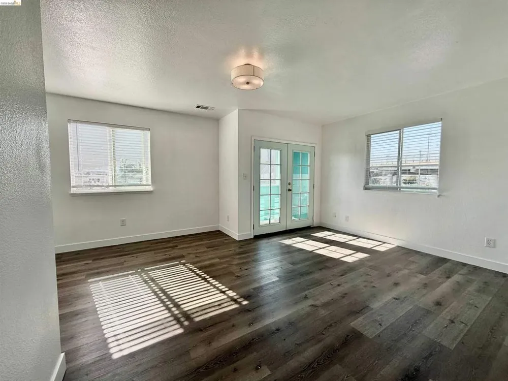 1317 Garvin Ave Richmond, CA 94801
