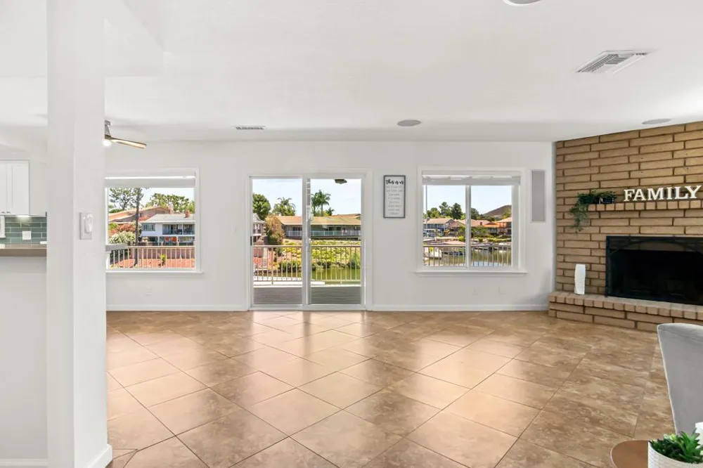 30194 White Wake Drive Canyon Lake, CA 92587