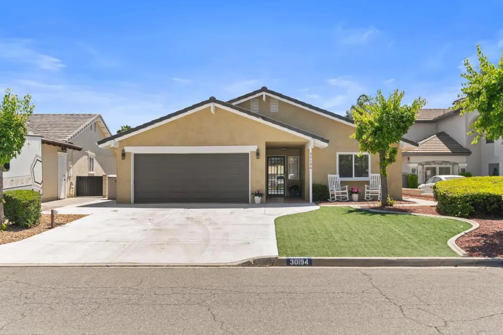 30194 White Wake Drive Canyon Lake, CA 92587