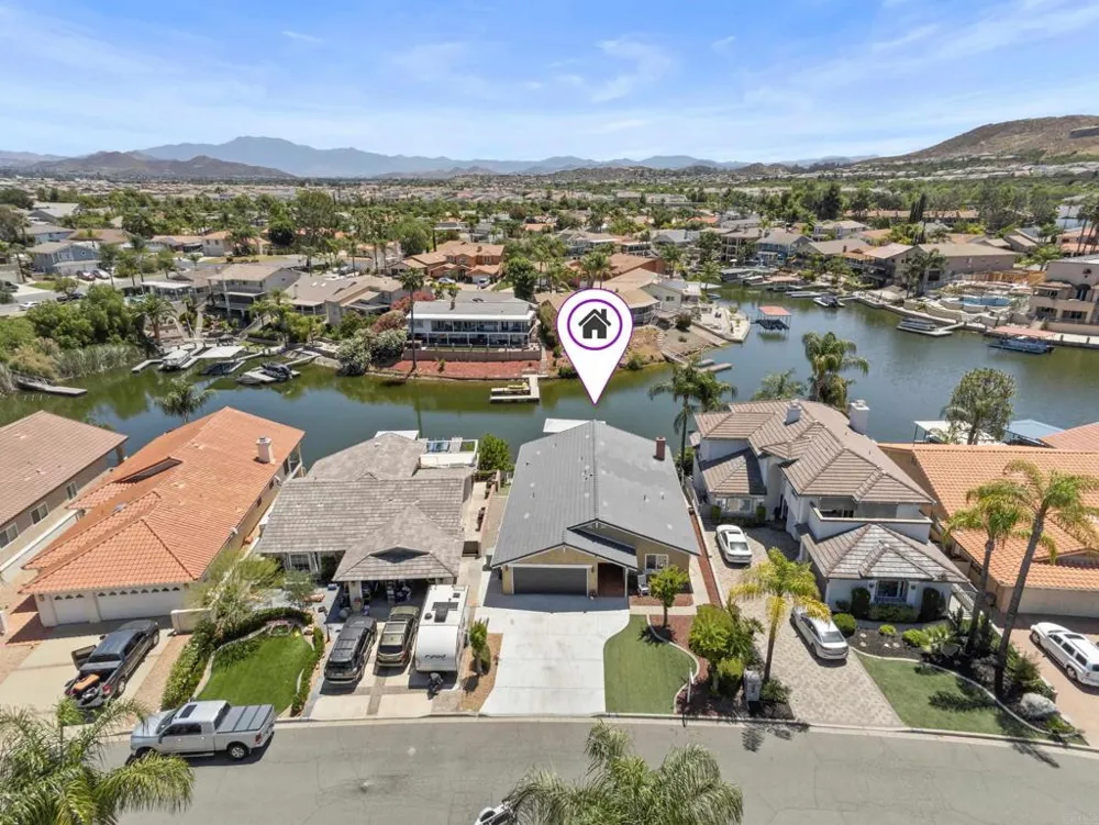 30194 White Wake Drive Canyon Lake, CA 92587