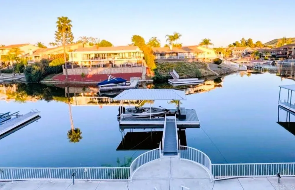 30194 White Wake Drive Canyon Lake, CA 92587