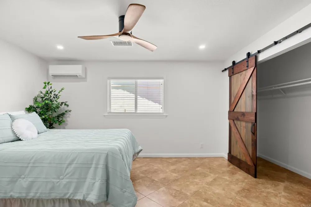 30194 White Wake Drive Canyon Lake, CA 92587