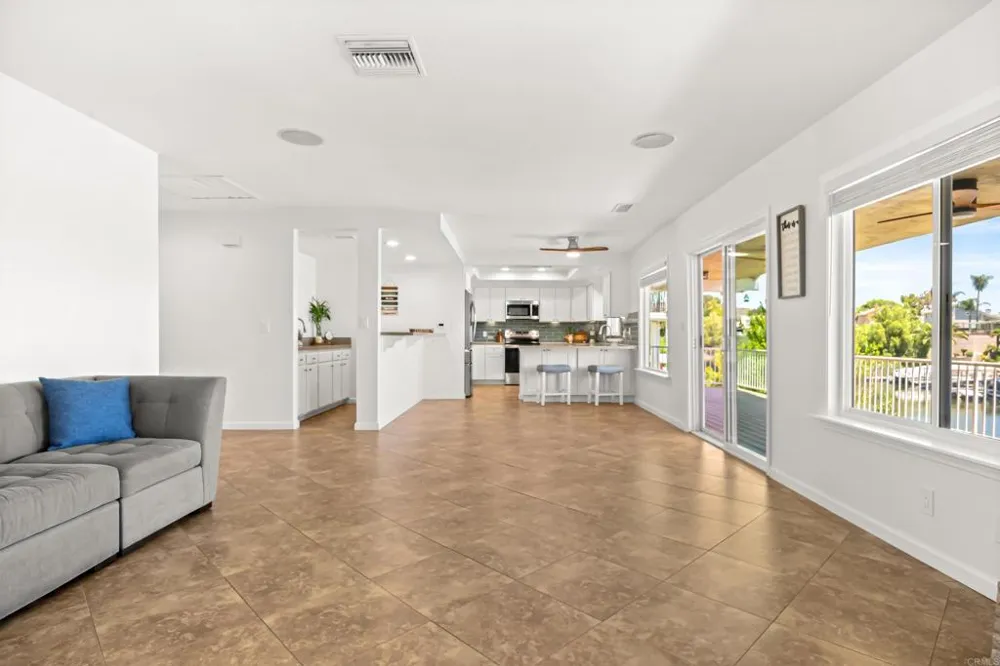 30194 White Wake Drive Canyon Lake, CA 92587