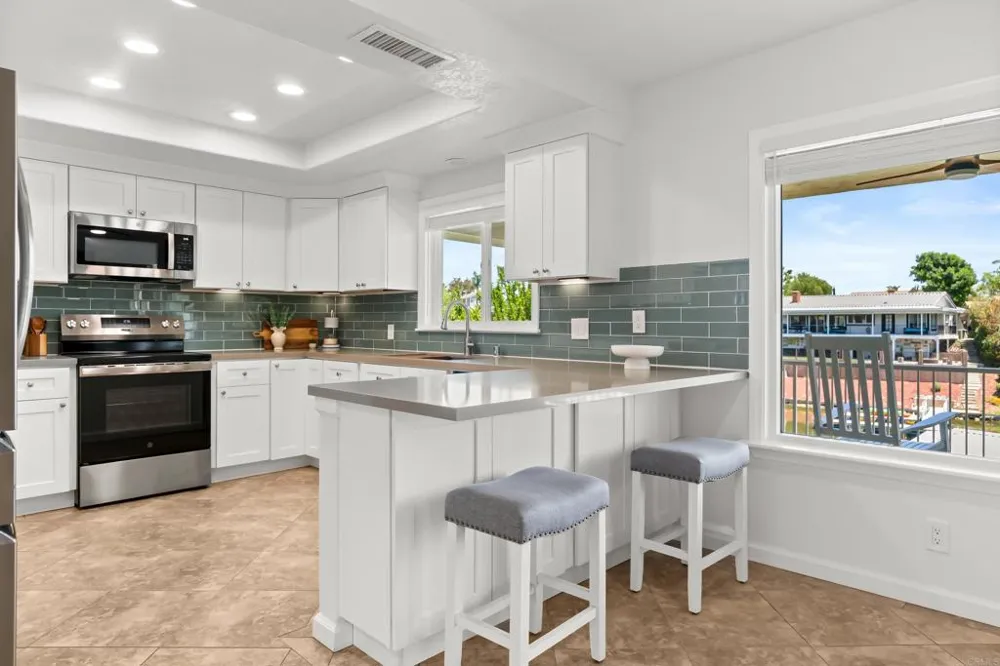 30194 White Wake Drive Canyon Lake, CA 92587