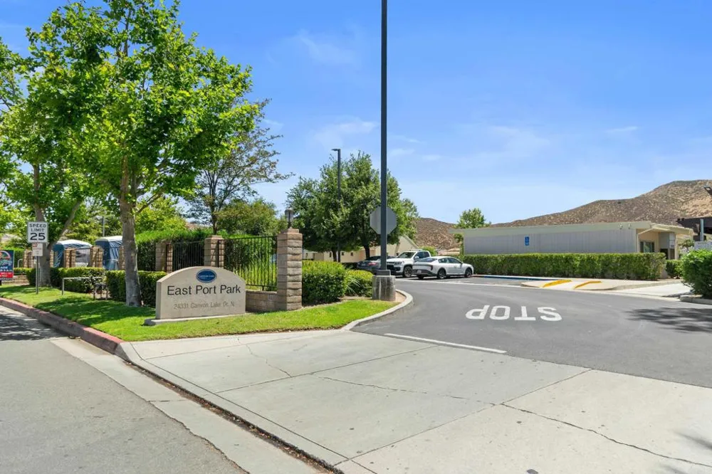 30194 White Wake Drive Canyon Lake, CA 92587