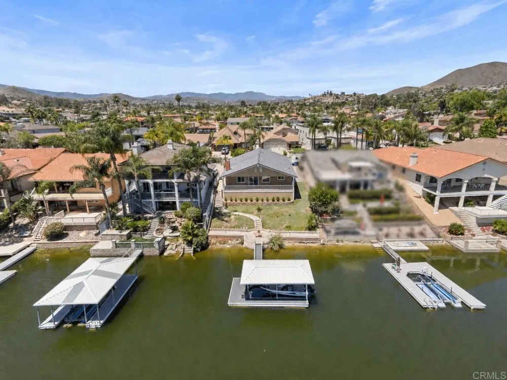 30194 White Wake Drive Canyon Lake, CA 92587