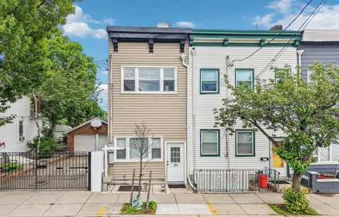 90A HACKENSACK PLANK RD