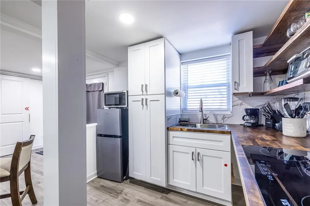 1122 Elaine Drive Forest Park, GA 30297