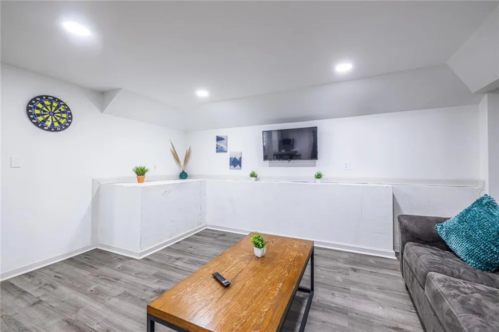 1122 Elaine Drive Forest Park, GA 30297