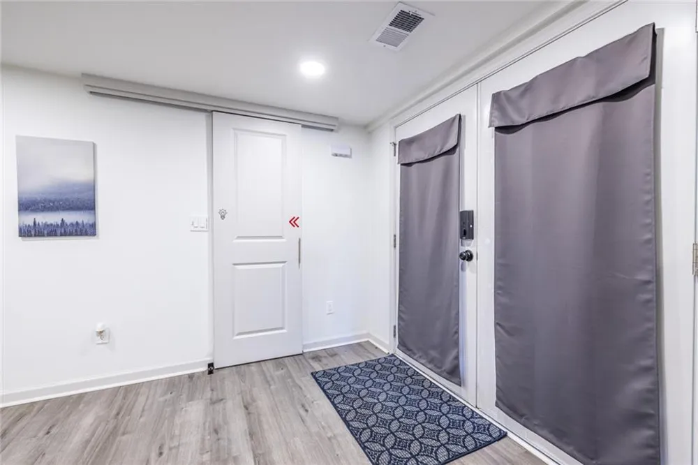 1122 Elaine Drive Forest Park, GA 30297