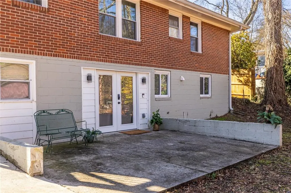 1122 Elaine Drive Forest Park, GA 30297