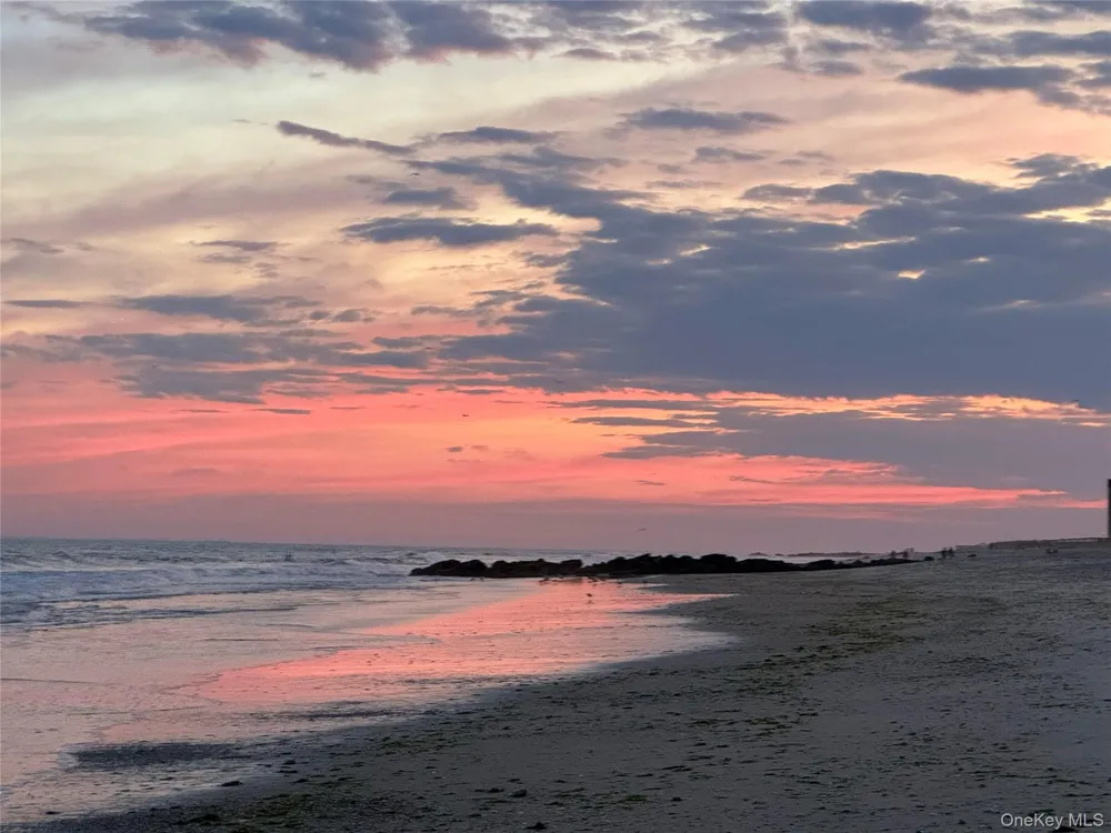 33 Bath Street Lido Beach, NY 11561