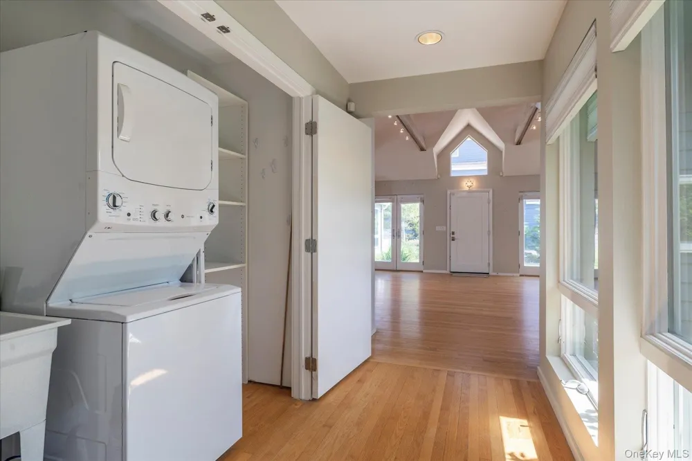 33 Bath Street Lido Beach, NY 11561