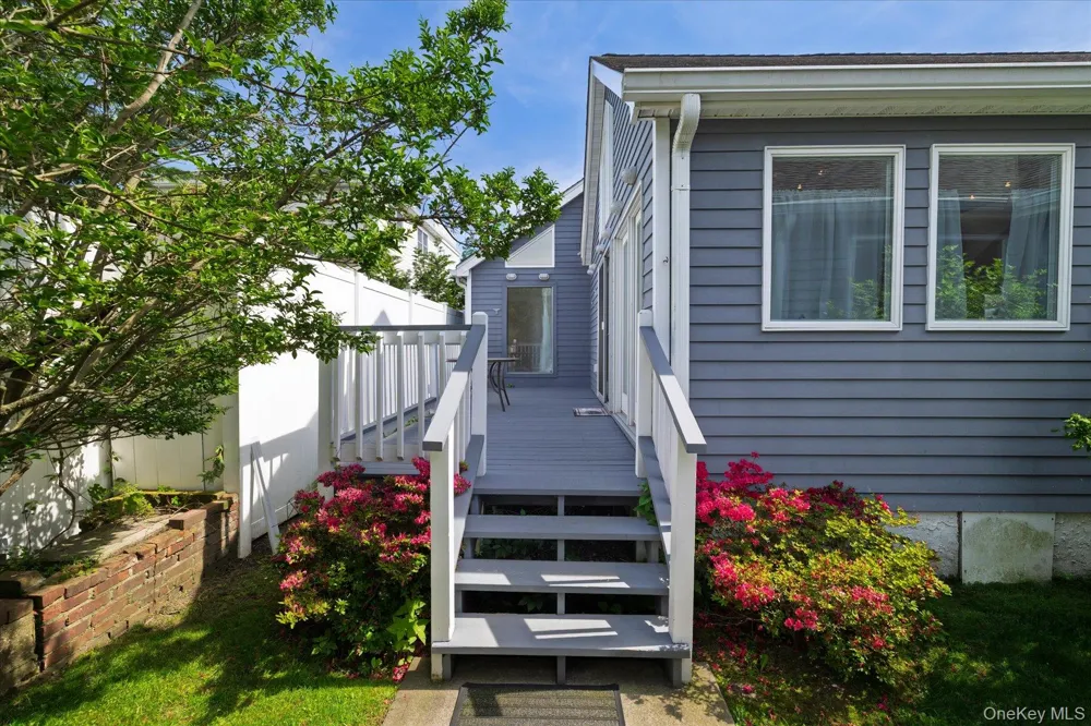 33 Bath Street Lido Beach, NY 11561