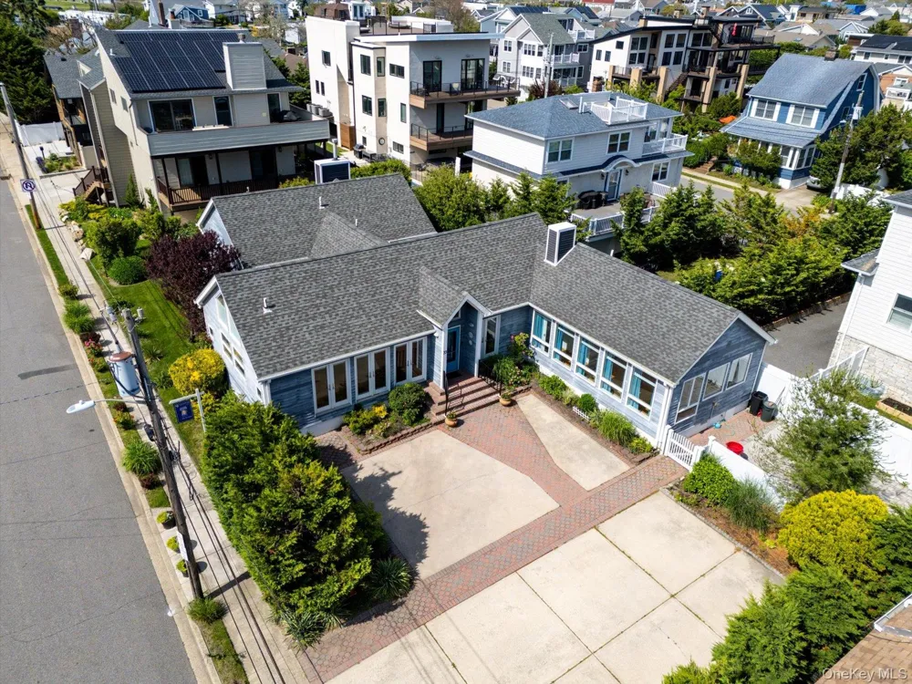 33 Bath Street Lido Beach, NY 11561