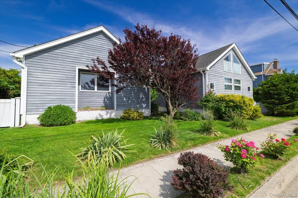 33 Bath Street Lido Beach, NY 11561