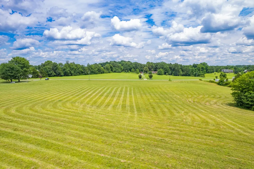 0 Campbellsville Pike Ethridge, TN 38456