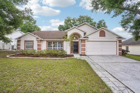 2596 ALCLOBE CIRCLE