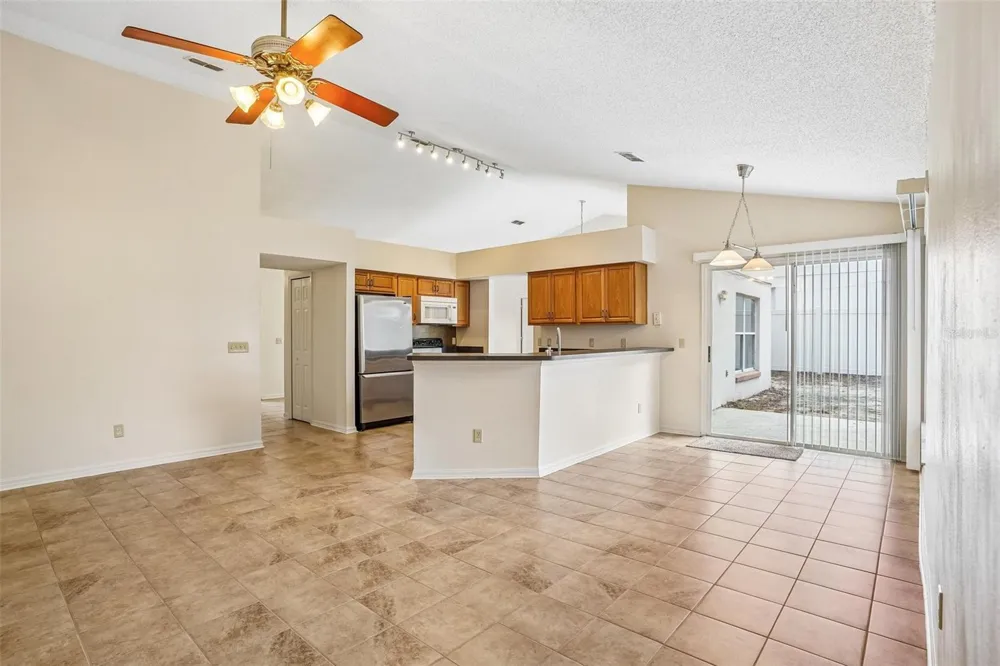 2596 ALCLOBE CIRCLE Ocoee, FL 34761