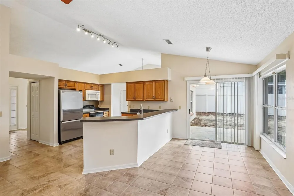 2596 ALCLOBE CIRCLE Ocoee, FL 34761