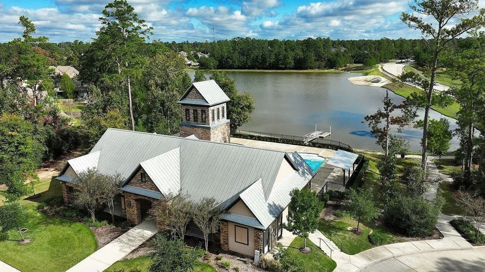 330 Mill Creek Road Pinehurst, TX 77362