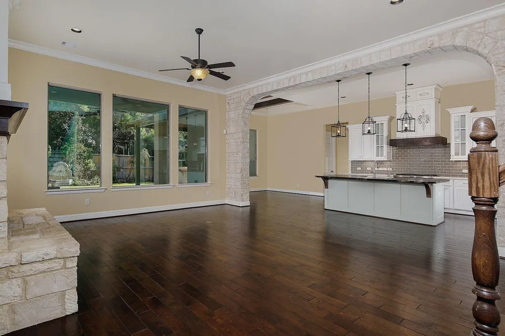 330 Mill Creek Road Pinehurst, TX 77362