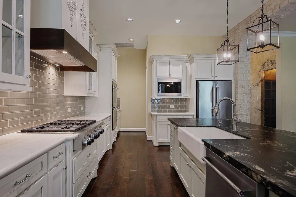 330 Mill Creek Road Pinehurst, TX 77362