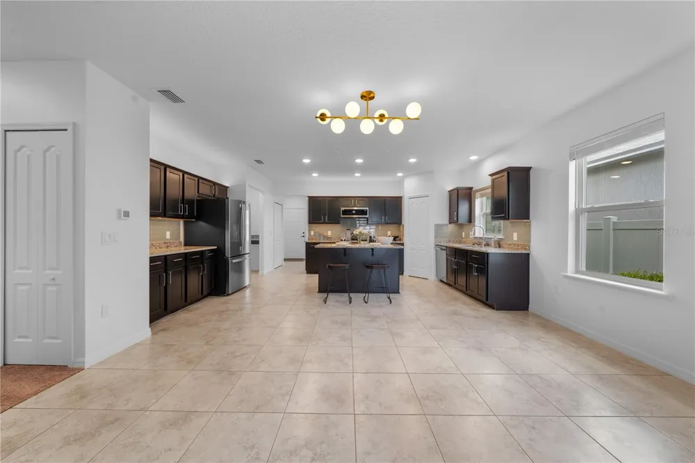 880 NW 251ST DRIVE Newberry, FL 32669