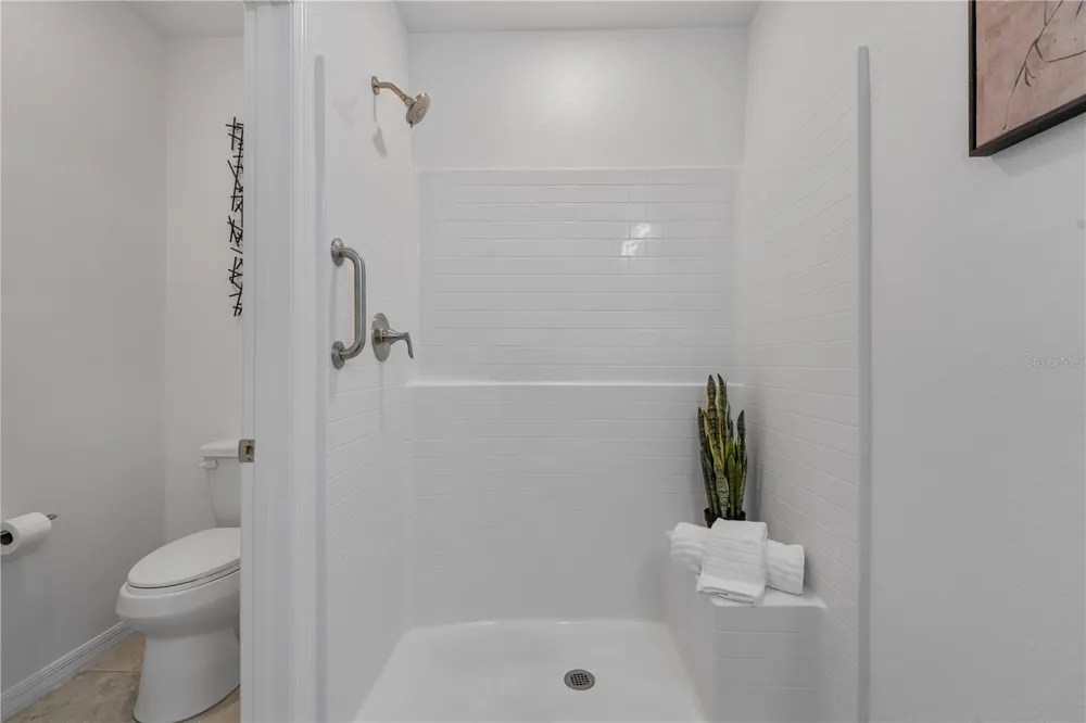 880 NW 251ST DRIVE Newberry, FL 32669