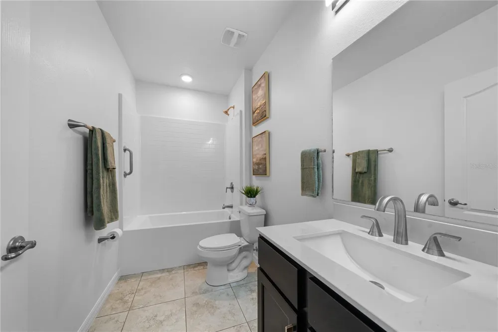 880 NW 251ST DRIVE Newberry, FL 32669