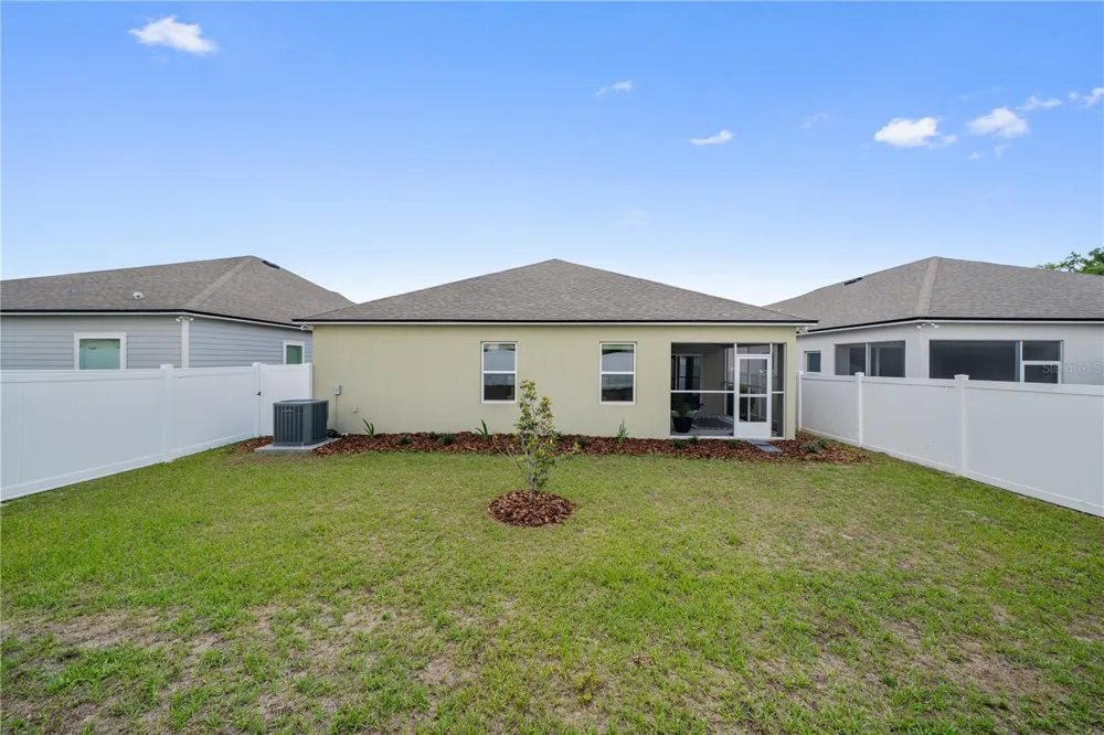 880 NW 251ST DRIVE Newberry, FL 32669