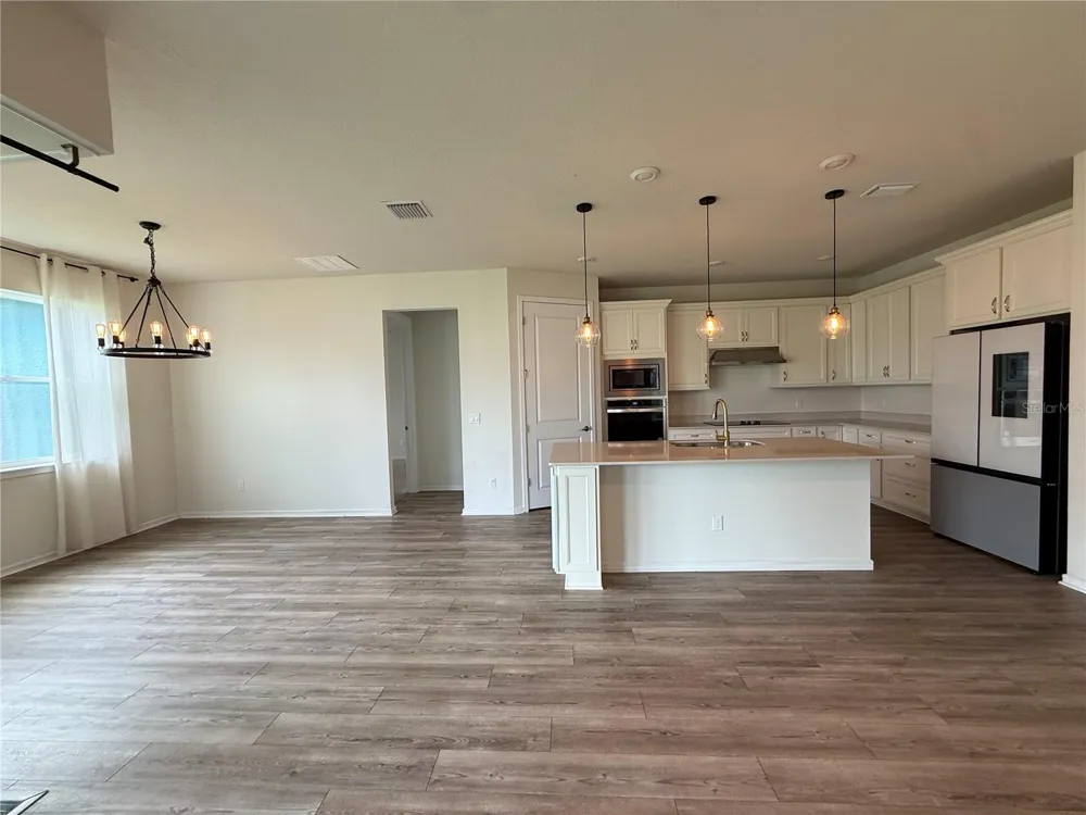 2602 AUTUMN PEACE DRIVE Kissimmee, FL 34744