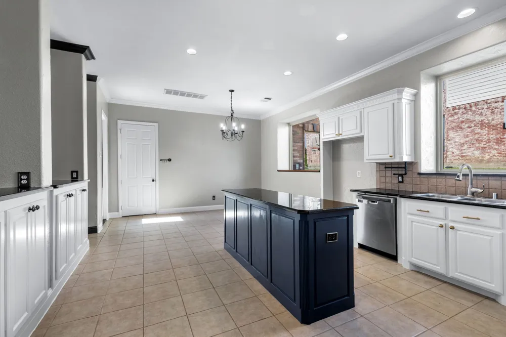 2405 Highgate Drive McKinney, TX 75070