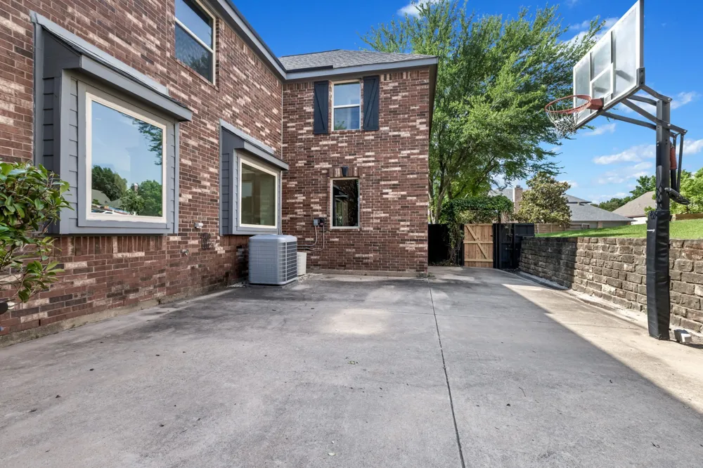 2405 Highgate Drive McKinney, TX 75070