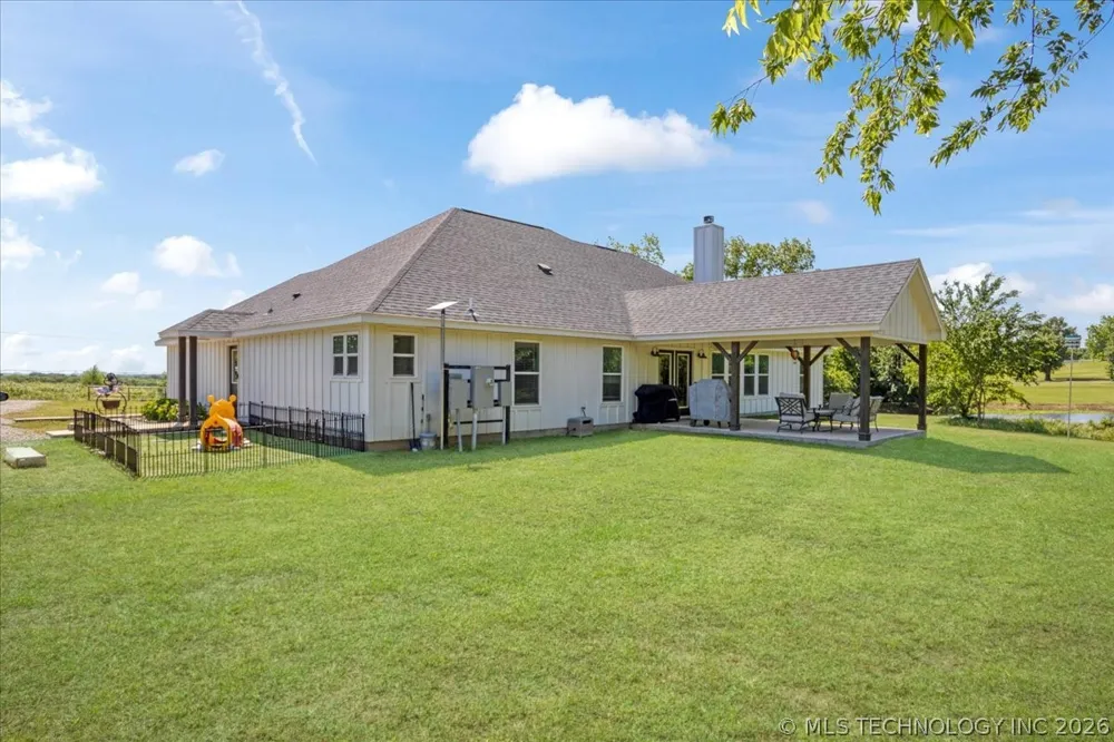 17957 Bridgeview Road Madill, OK 73446