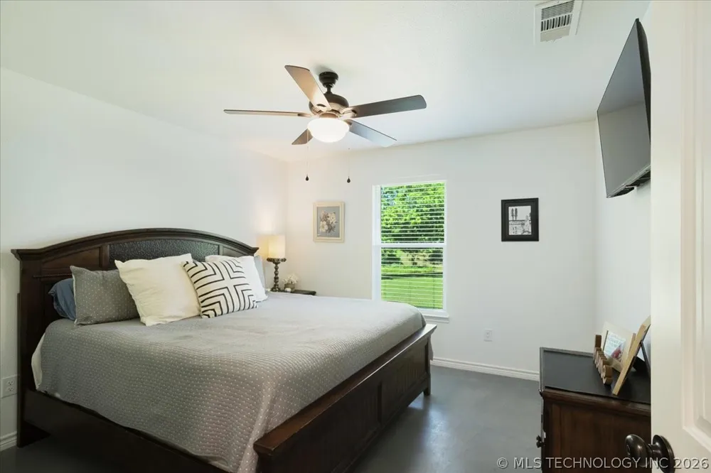 17957 Bridgeview Road Madill, OK 73446