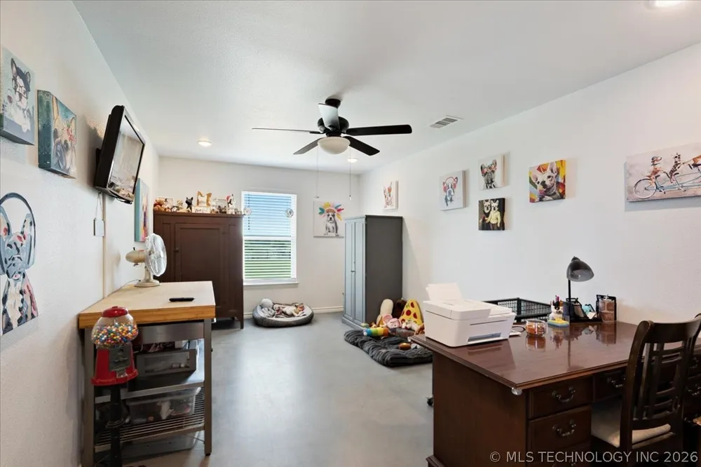 17957 Bridgeview Road Madill, OK 73446