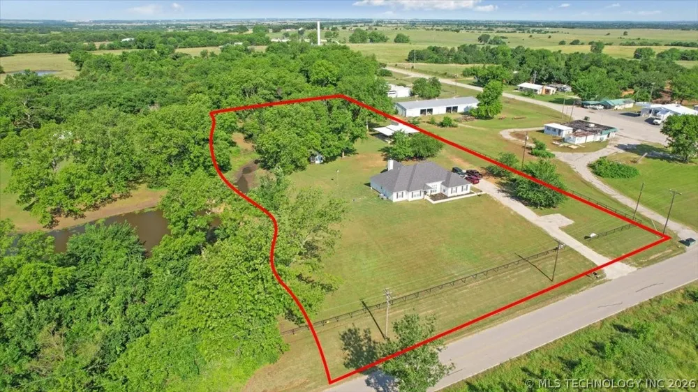 17957 Bridgeview Road Madill, OK 73446