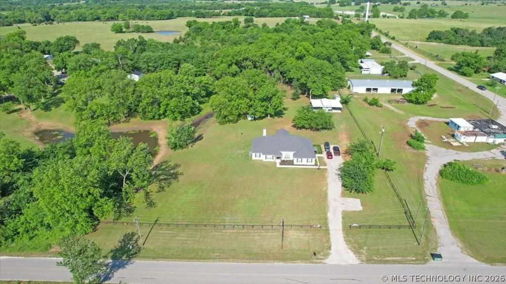 17957 Bridgeview Road Madill, OK 73446