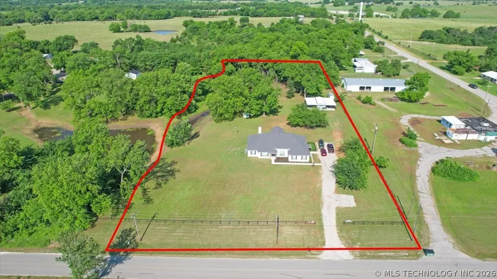 17957 Bridgeview Road Madill, OK 73446