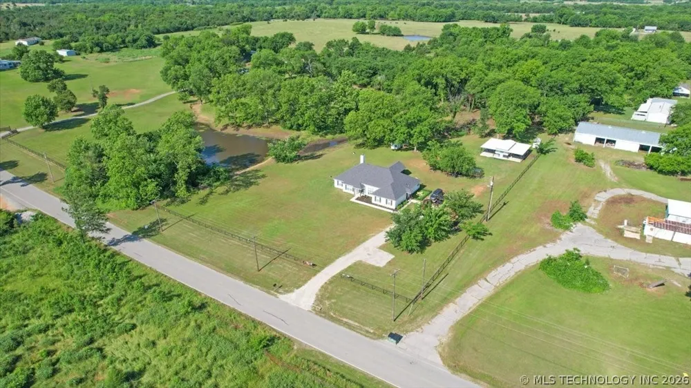 17957 Bridgeview Road Madill, OK 73446