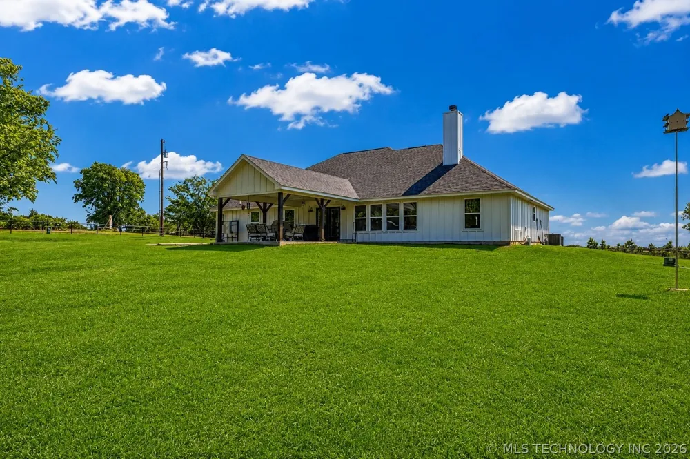 17957 Bridgeview Road Madill, OK 73446
